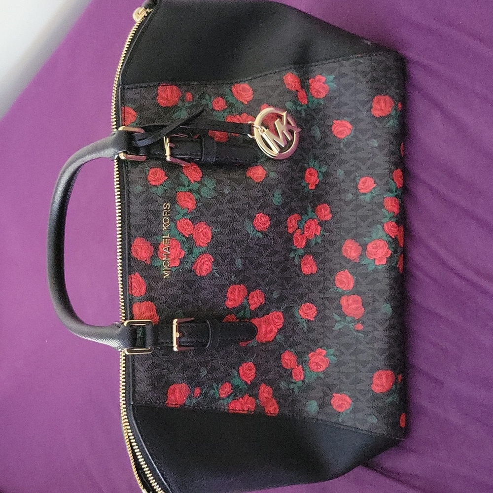 Michael Kors Rose Handbag